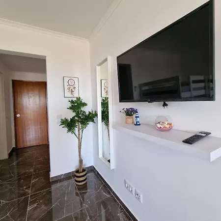 Brand New In Rua Da Oura Appartement